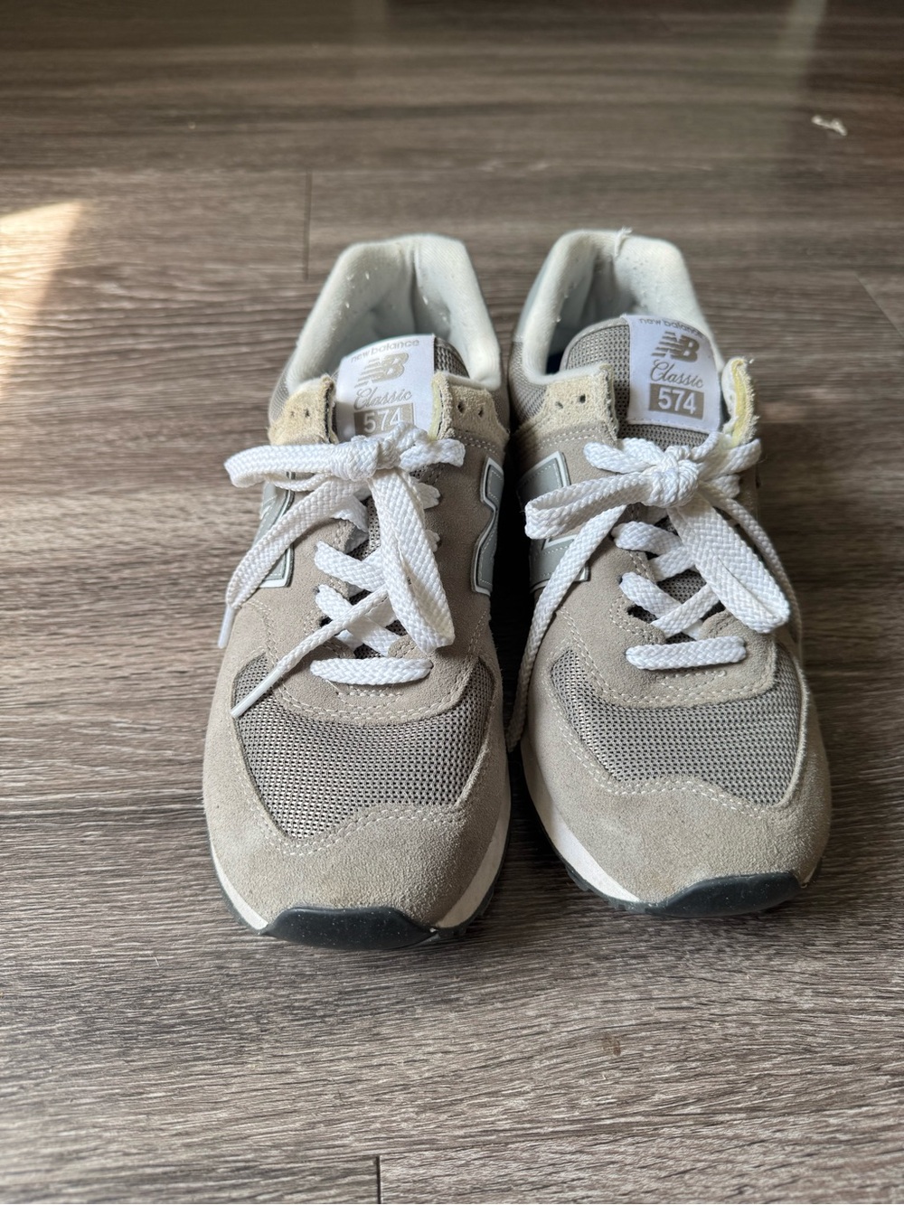New Balance 574 - Picture 2 of 3